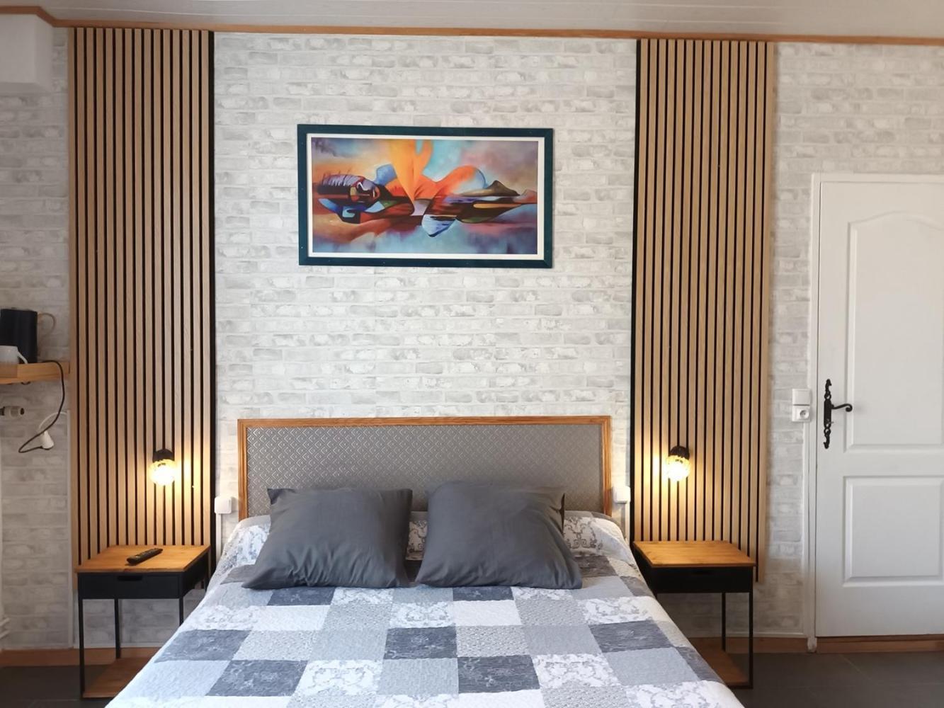 Le Clos Des Passiflores ปงส์ ภายนอก รูปภาพ